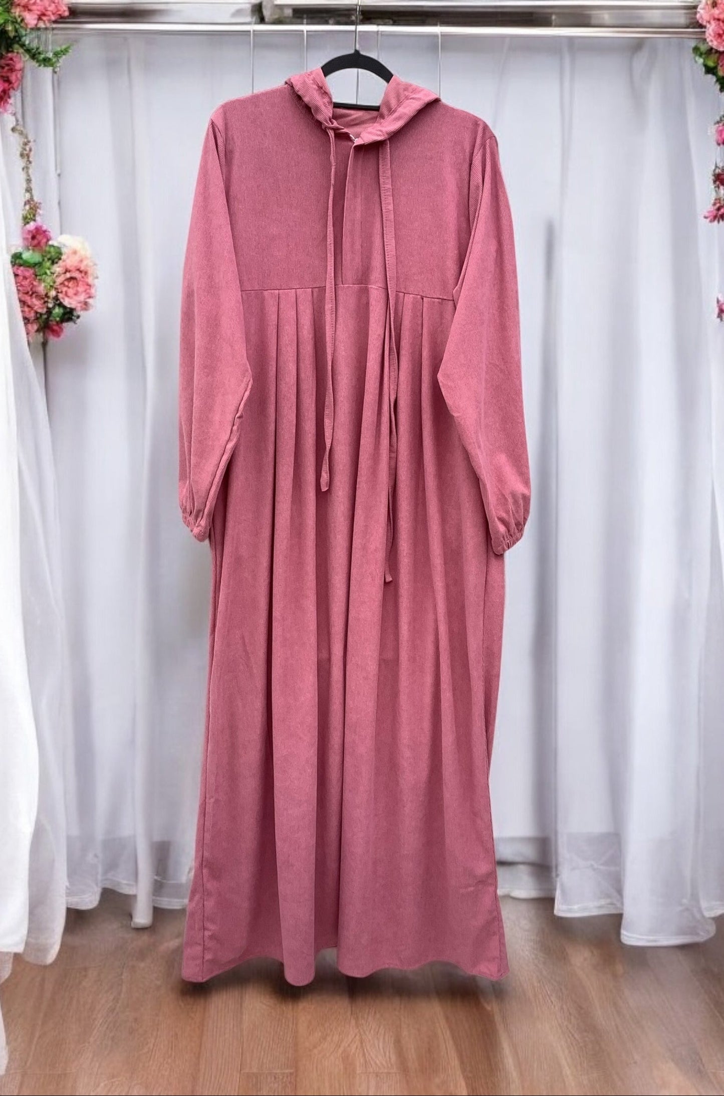 Ribbed Velvet Pleated Dress