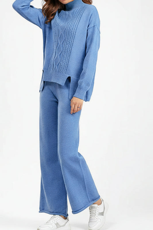Elegant Knitted Set - Blue