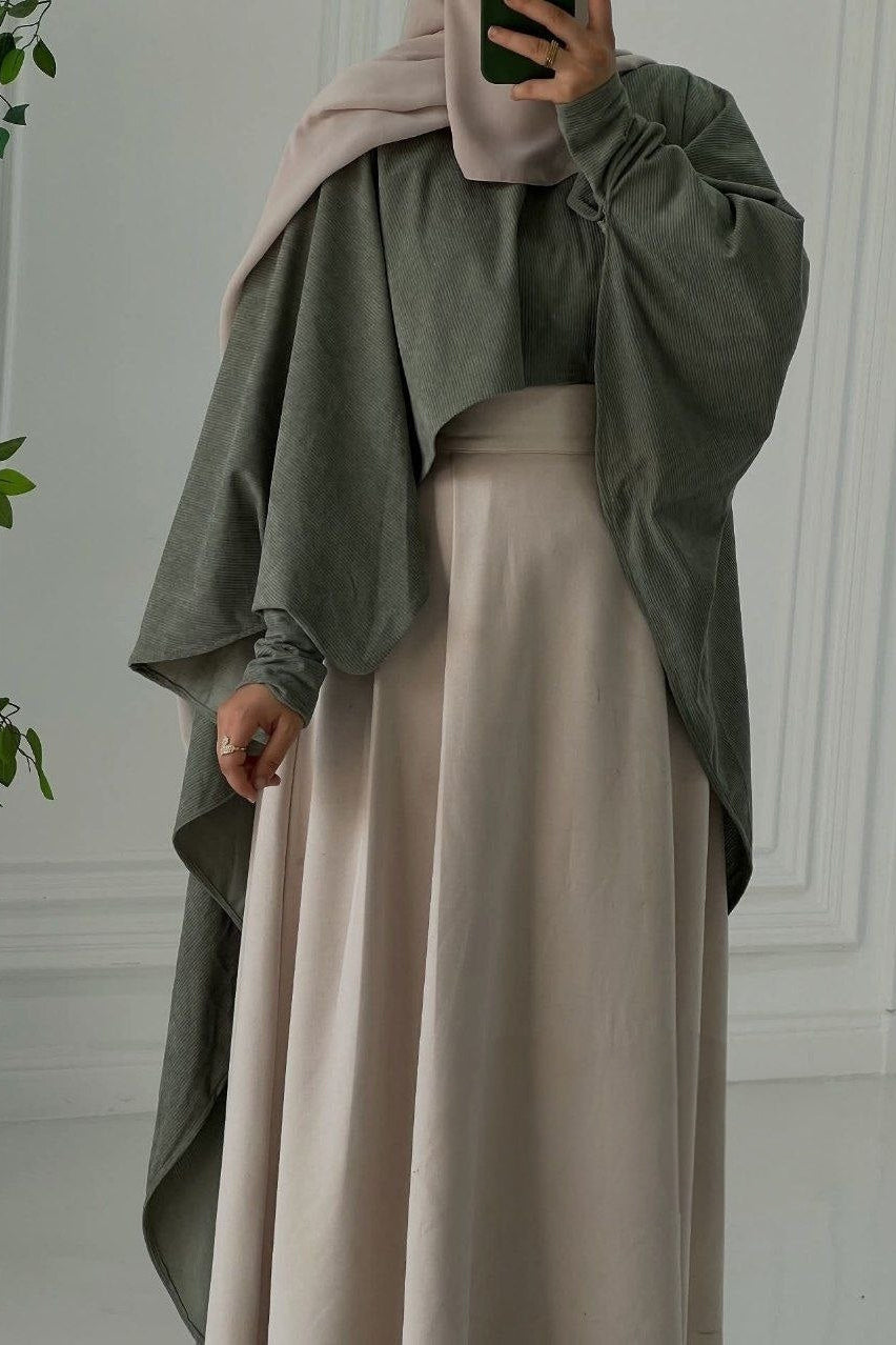 Two Pieces Set